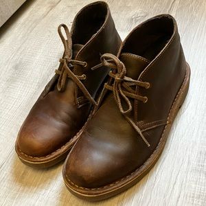 Clarks Chukka Boots Women’s Size 8 Great Condition